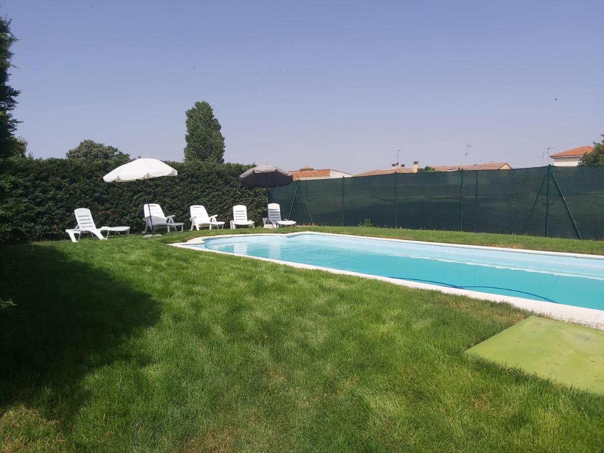 Casa Chalet En El Campo Barbadillo Экстерьер фото